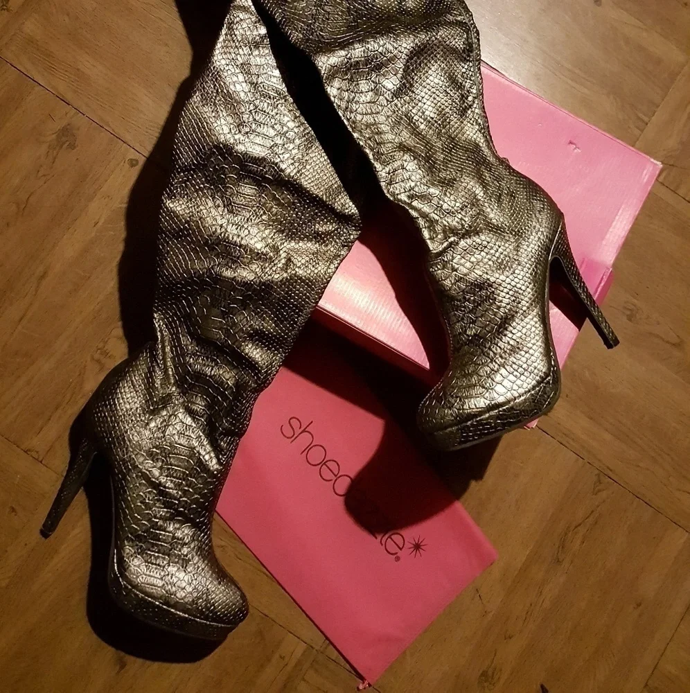 Rhiannon Pewter Thigh-High Boots